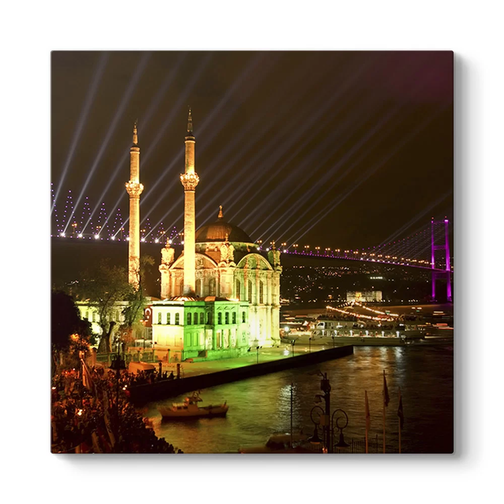 Ortaköy Camii Gece Tablo - Model 3